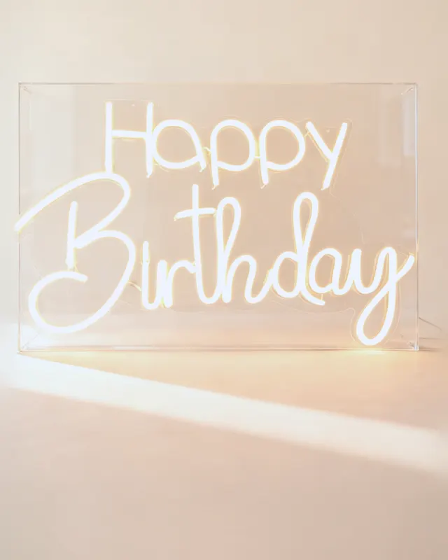 Letrero LED "Happy Birthday" en acrílico
