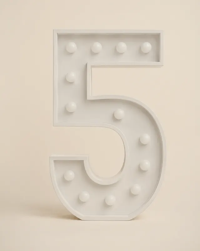 Número 5 luminoso